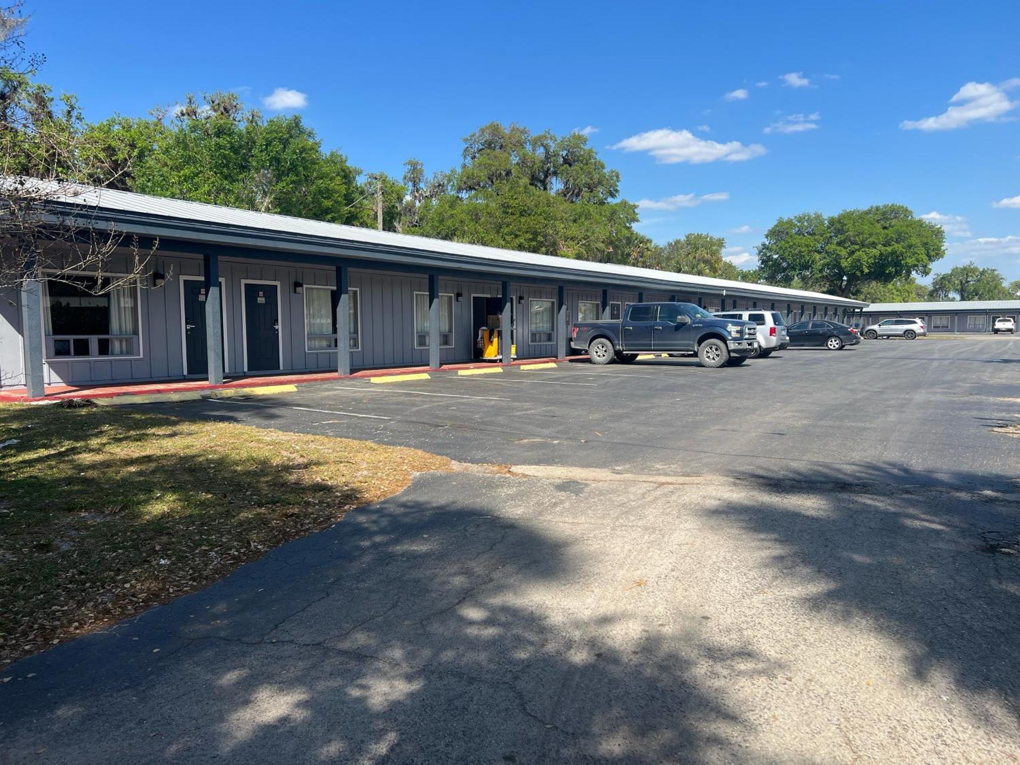 Labelle Motel LaBelle Exterior foto